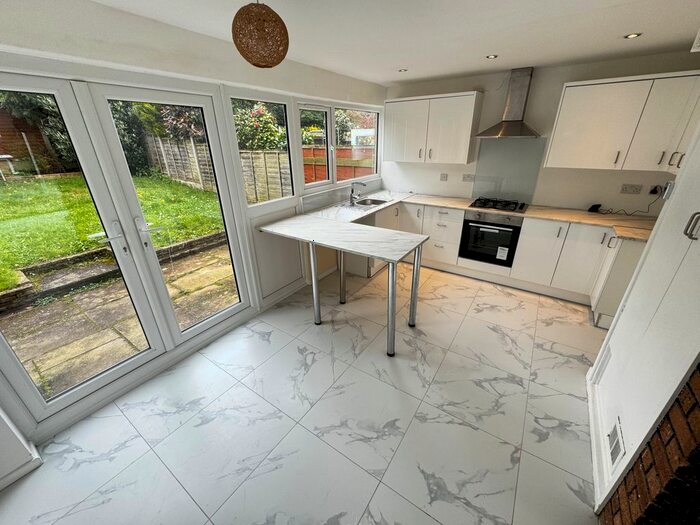 3 Bedroom Detached House To Rent In Cherrington Gardens, Compton, Wolverhampton, WV6