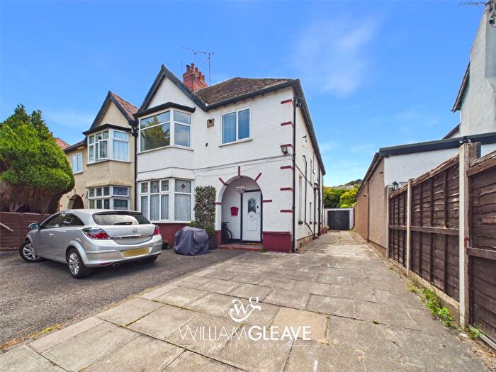2 Bedroom Apartment To Rent In Conway Road, Colwyn Bay, Conwy, LL29