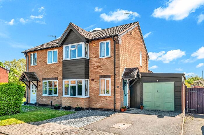 3 Bedroom Semi-Detached House For Sale In Barnard Way, Mountsorrel, Loughborough, LE12