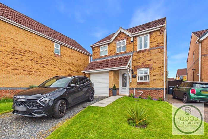 3 Bedroom Detached House For Sale In Halesworth Drive, Sunderland, SR4