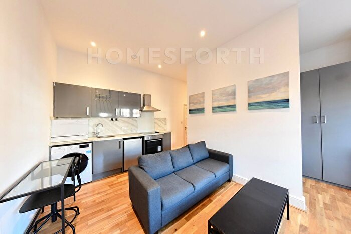 Studio To Rent In Dartmouth Road, Mapesbury, NW2