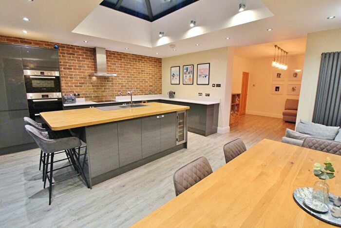 3 Bedroom Terraced House For Sale In Kensington Road, Copnor, PO2