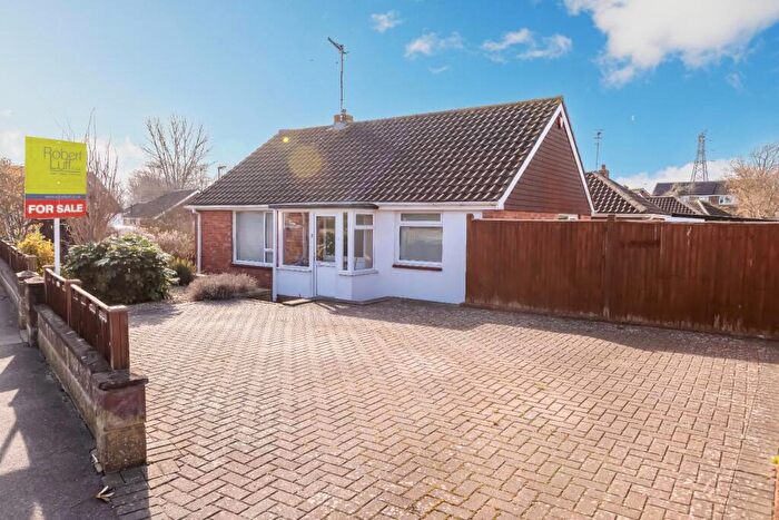 2 Bedroom Detached Bungalow For Sale In Western Road North, Sompting, Lancing, BN15