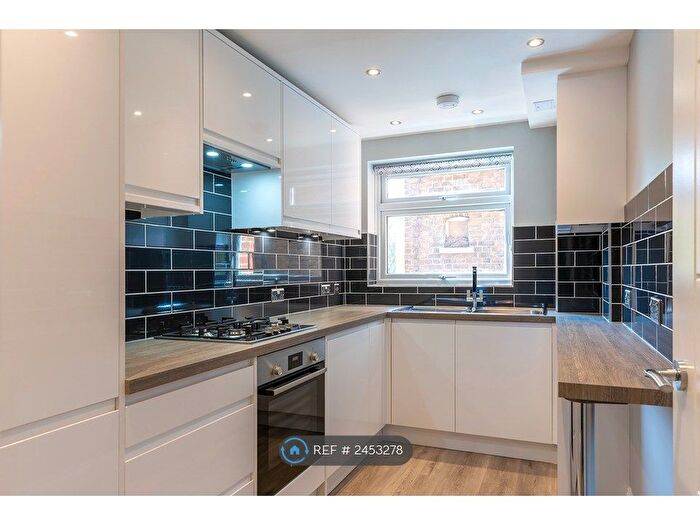 1 Bedroom Flat To Rent In Everglades, Bromley, BR2