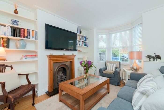 3 Bedroom Terraced House To Rent In Harpes Road, Oxford, OX2