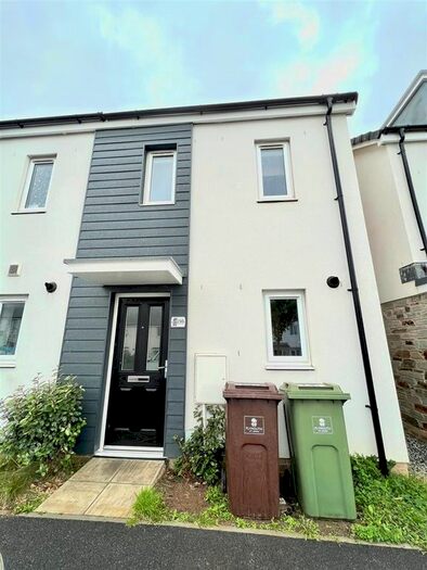 3 Bedroom Semi-Detached House To Rent In Bluebell Street, Plymouth, PL6