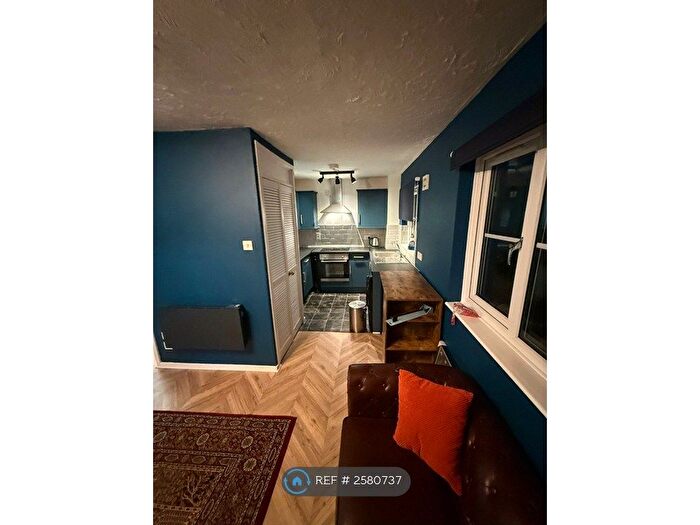 Studio To Rent In Captains Palce, Southampton, SO14