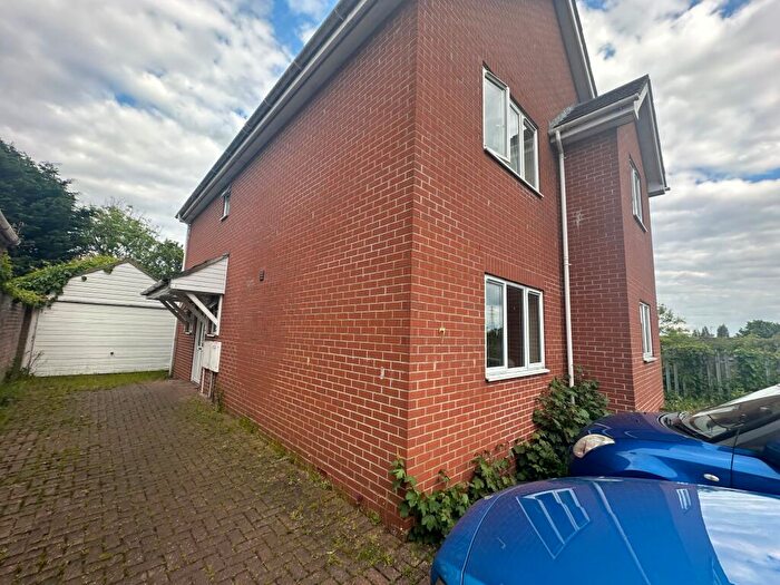 6 Bedroom Detached House To Rent In Berrimans Close, Colchester, CO4