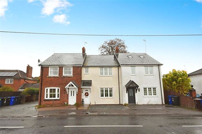 2 Bedroom Flat For Sale In Haverhill Road, Kedington, Haverhill, CB9