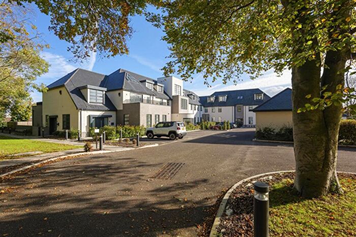 2 Bedroom Apartment For Sale In The Fairways, Convent Road, Broadstairs, Broadstairs, CT10