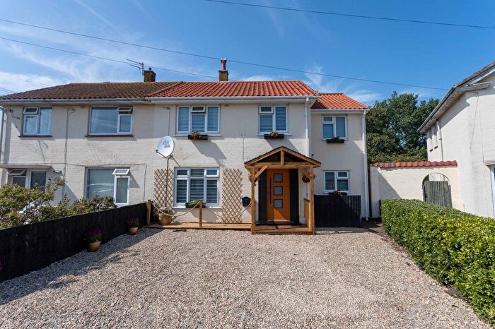 4 Bedroom Semi-Detached House For Sale In Canute Road, Deal, CT14