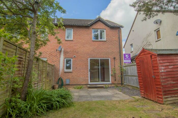 1 Bedroom House To Rent In Caistor Close, Beansheaf Farm, Calcot, Reading, Berkshire, RG31