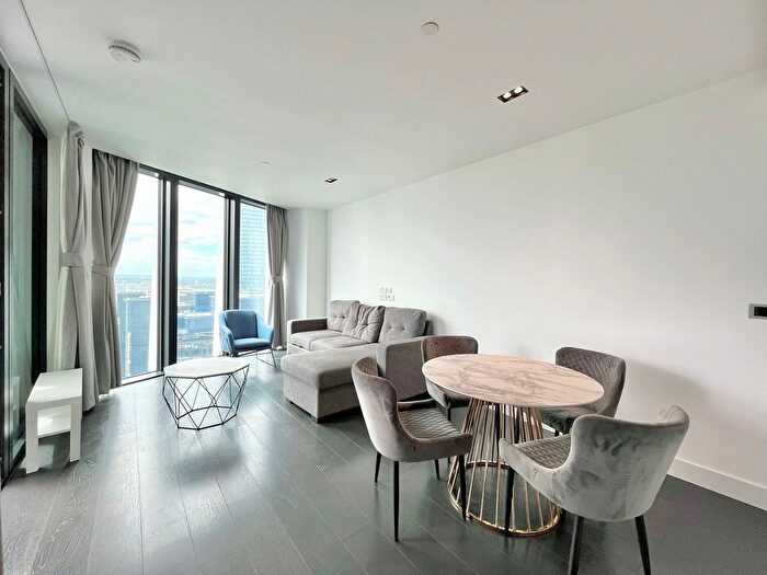 2 Bedroom Flat To Rent In Marsh Wall, London, E14