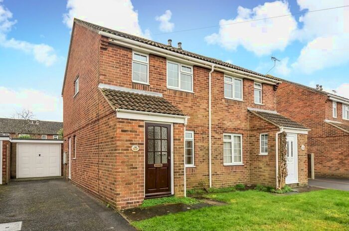 2 Bedroom Semi-Detached House To Rent In Windsor Road, Chichester, PO19