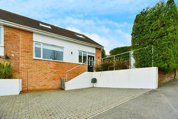 2 Bedroom Bungalow For Sale In Lindfield Close, Saltdean, Brighton, East Sussex, BN2
