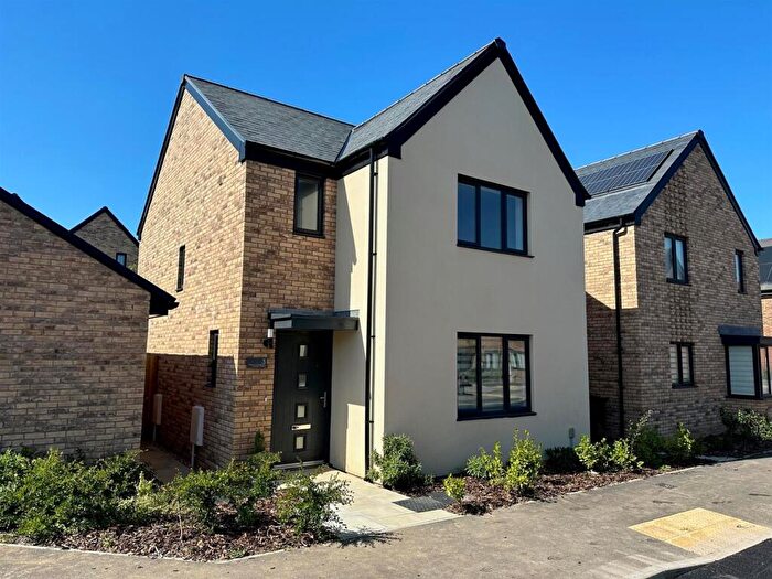 3 Bedroom Detached House To Rent In Cuckoo Road, Whiteley, Fareham, PO15