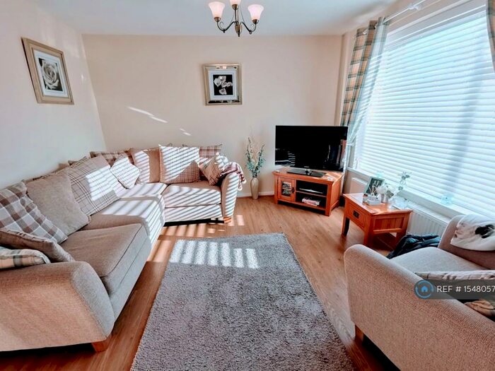 3 Bedroom Terraced House To Rent In Fairhill, Cwmbran, NP44