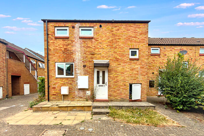 2 Bedroom End Of Terrace House For Sale In Swale Path, Bedford, Bedfordshire, MK41