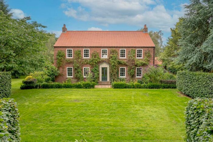 5 Bedroom Detached House For Sale In Aldwark Village, Aldwark, North Yorkshire, YO61