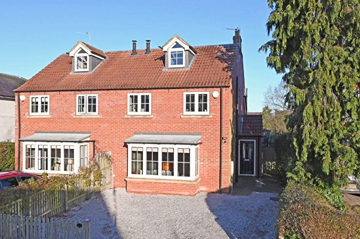 4 Bedroom Semi-Detached House To Rent In The Village, Earswick, York, YO32