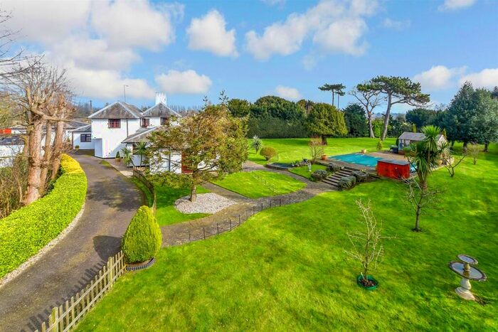 5 Bedroom Detached House For Sale In Sandwich Road, Sholden, Deal, Kent, CT14