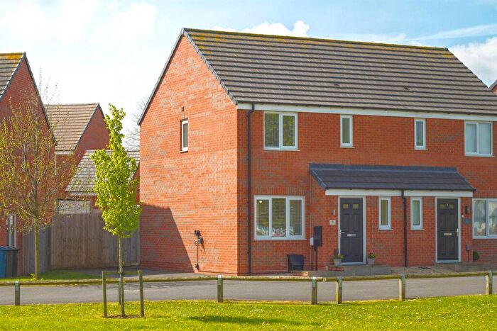 3 Bedroom Semi-Detached House To Rent In Sheepwash Way, East Leake, LE12