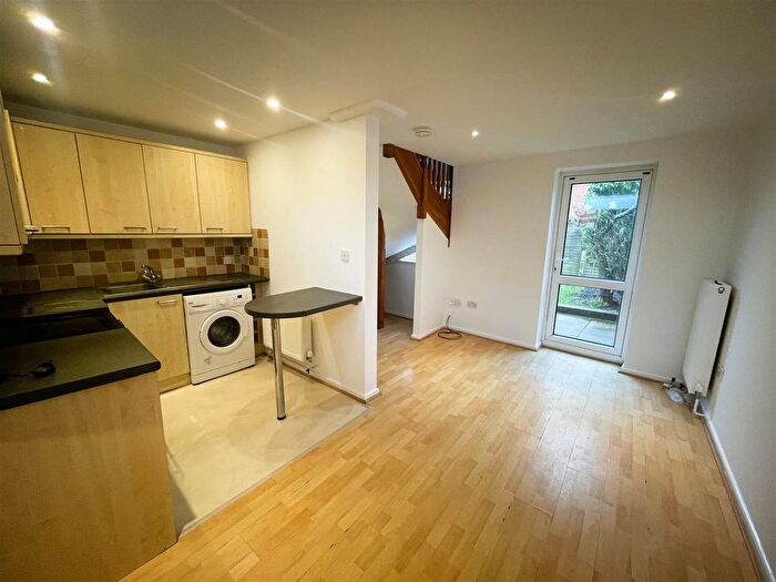 1 Bedroom End Terrace House To Rent In Shirley Road, Shirley, SO15