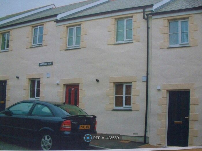 3 Bedroom Terraced House To Rent In Harriet Row, Camborne, TR14