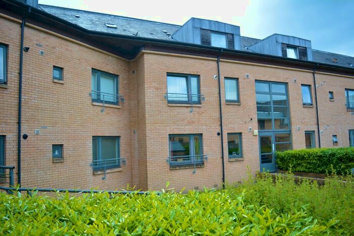 2 Bedroom Flat To Rent In Cooperage Quay, Riverside, Stirlingshire, FK8