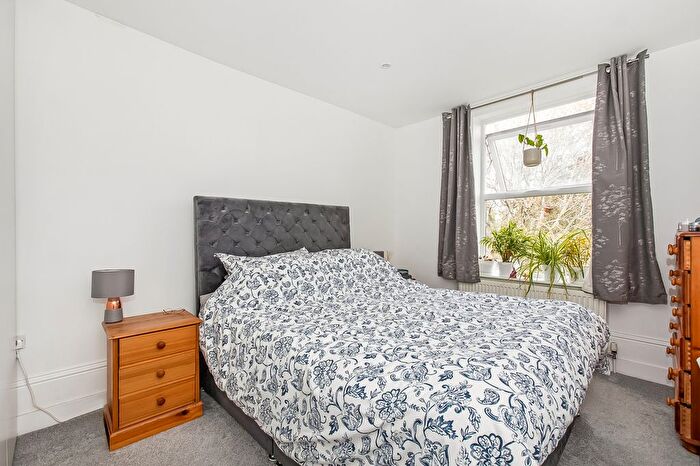 1 Bedroom Flat To Rent In Hervey Road, London, SE3