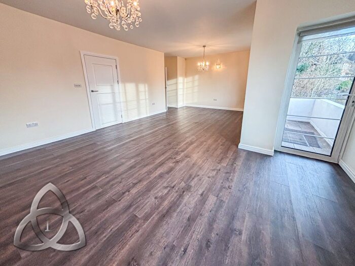 3 Bedroom Flat To Rent In Finchley Road, London, NW3