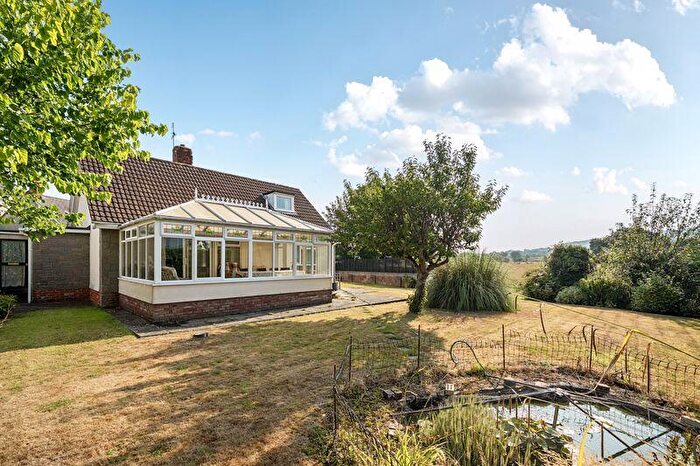 3 Bedroom Bungalow For Sale In Millmoor, Culmstock, EX15