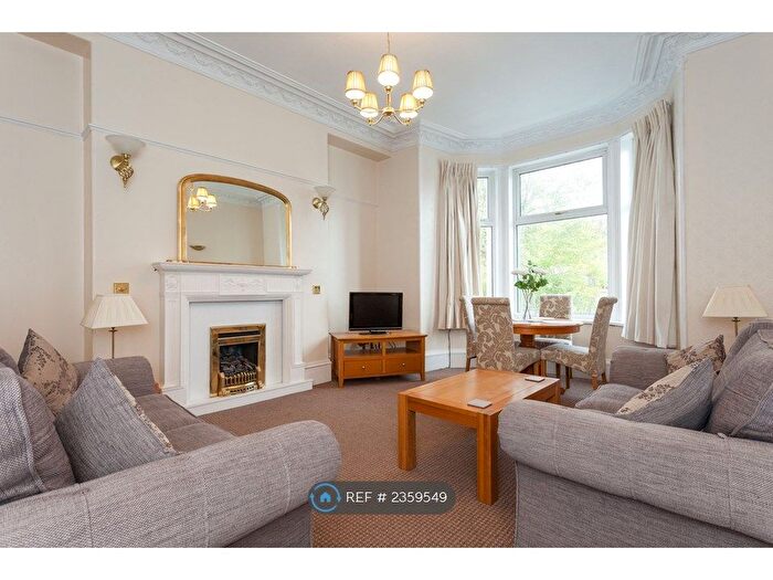 5 Bedroom Flat To Rent In Holburn Street, Aberdeen, AB10