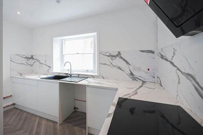 1 Bedroom Apartment To Rent In Priory Street, Monmouth, NP25