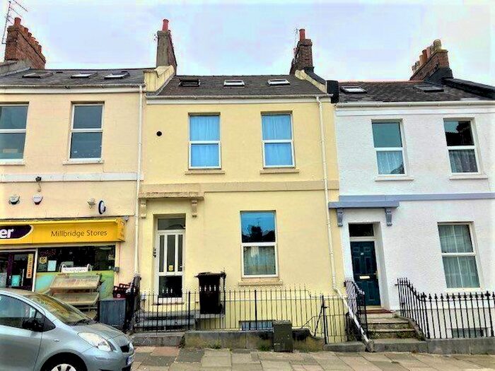 1 Bedroom Flat To Rent In Molesworth Road, Stoke, Plymouth, PL1