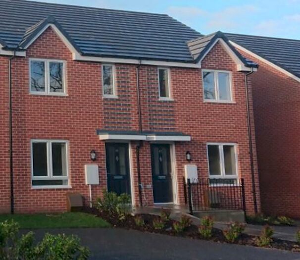 2 Bedroom Terraced House To Rent In The Larches, Nuneaton, Warwickshire, CV10