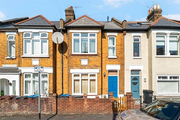 2 Bedroom Property For Sale In Nursery Road, London, SW19
