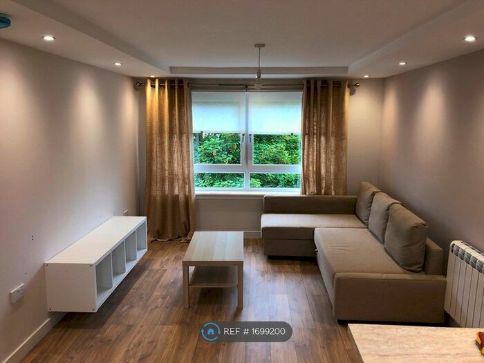 1 Bedroom Flat To Rent In Kennedy Path, Glasgow, G4