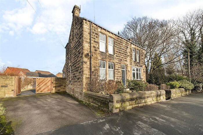 3 Bedroom Detached House To Rent In Wakefield Road, Ackworth, Pontefract, WF7