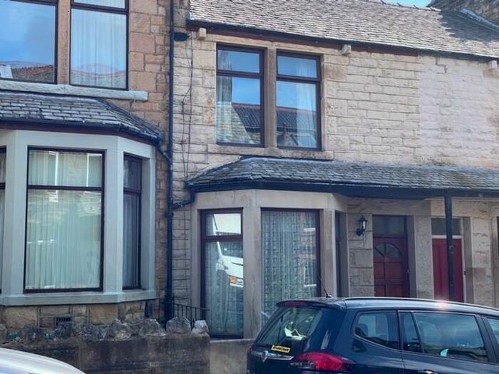 3 Bedroom House To Rent In Balmoral Road, Lancaster, LA1