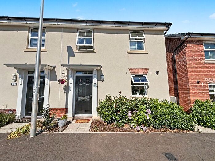 3 Bedroom Semi-Detached House For Sale In Moore Drive, Tiverton, EX16