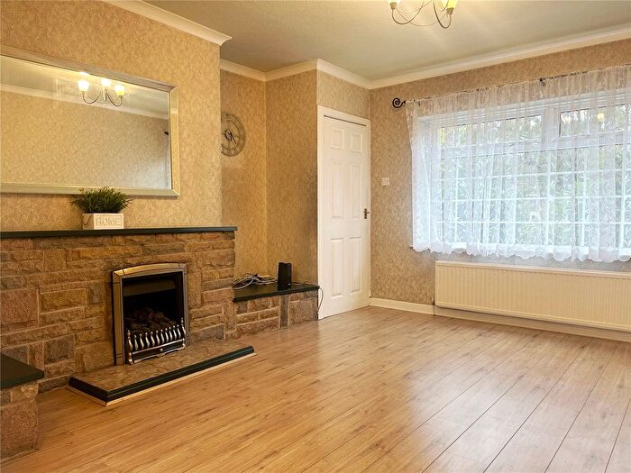 2 Bedroom Semi-Detached House For Sale In Prior Street, Glodwick, Oldham, OL8