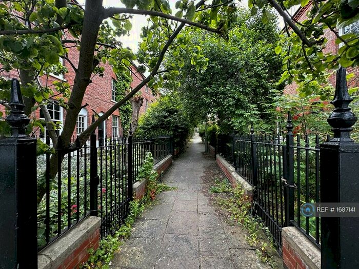 2 Bedroom Terraced House To Rent In Campbell Grove, Nottingham, NG3