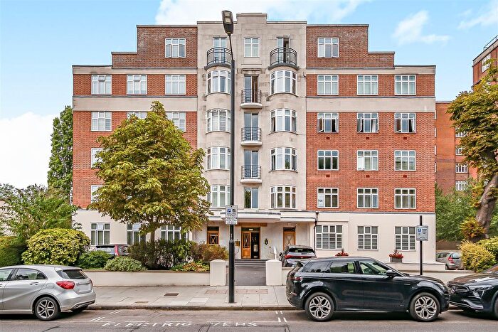 Studio For Sale In Hall Road, St John's Wood, NW8