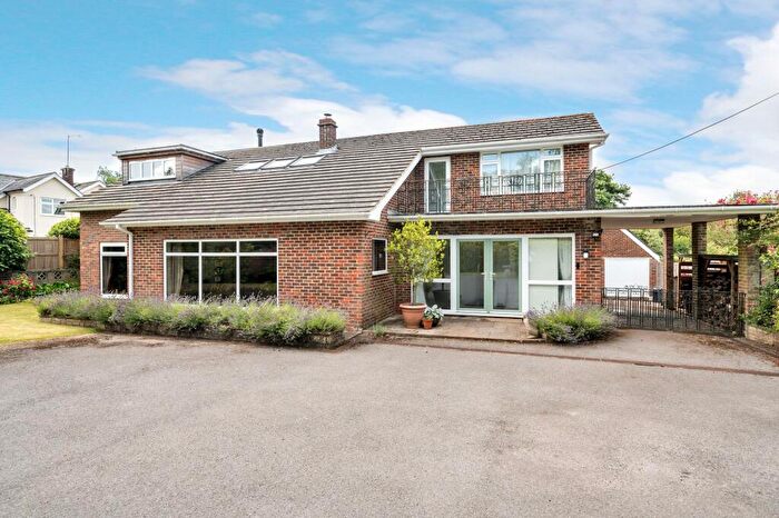 4 Bedroom Detached House For Sale In Hale Road, Hale, SP6
