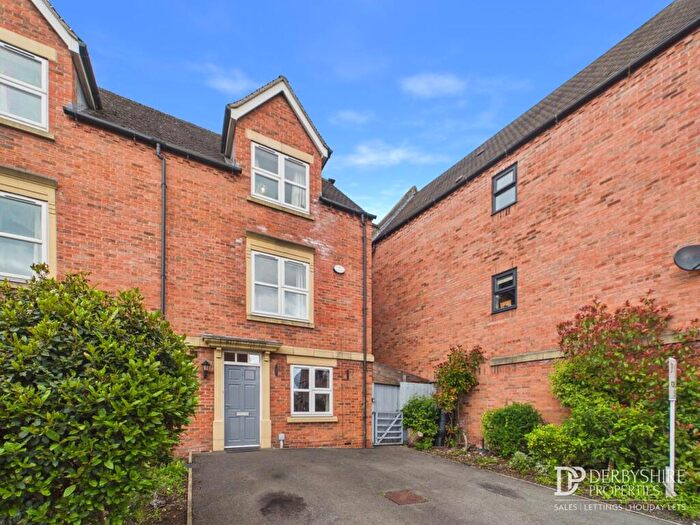 4 Bedroom Semi Detached House For Sale In Drum Close, Allestree, DE22
