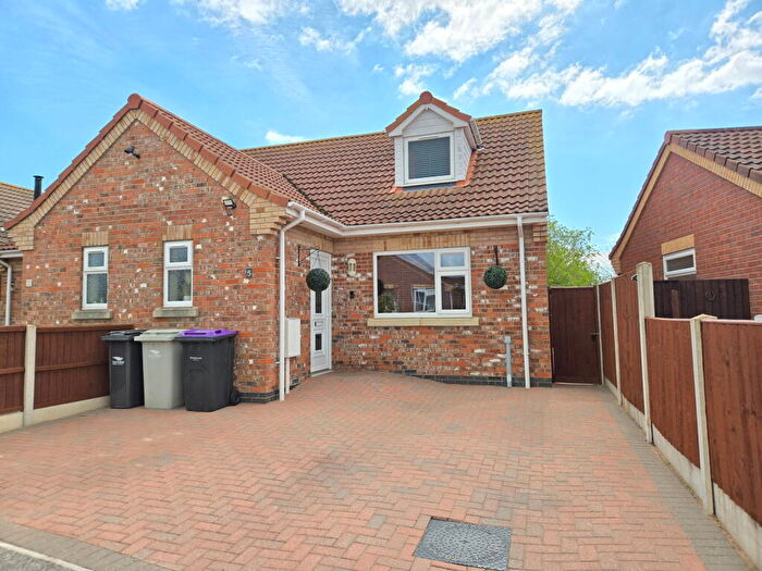 2 Bedroom Semi-Detached House For Sale In Sidney Close, Chapel St. Leonards, Skegness, PE24
