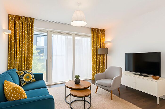 1 Bedroom Flat For Sale In Dance Square, London, EC1V