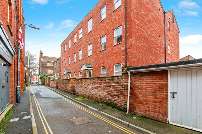 2 Bedroom Flat For Sale In Threadneedle Street, Boston, PE21