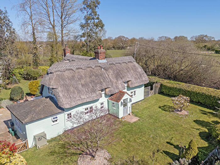3 Bedroom Detached House For Sale In Beazley End, Braintree, Essex, CM7